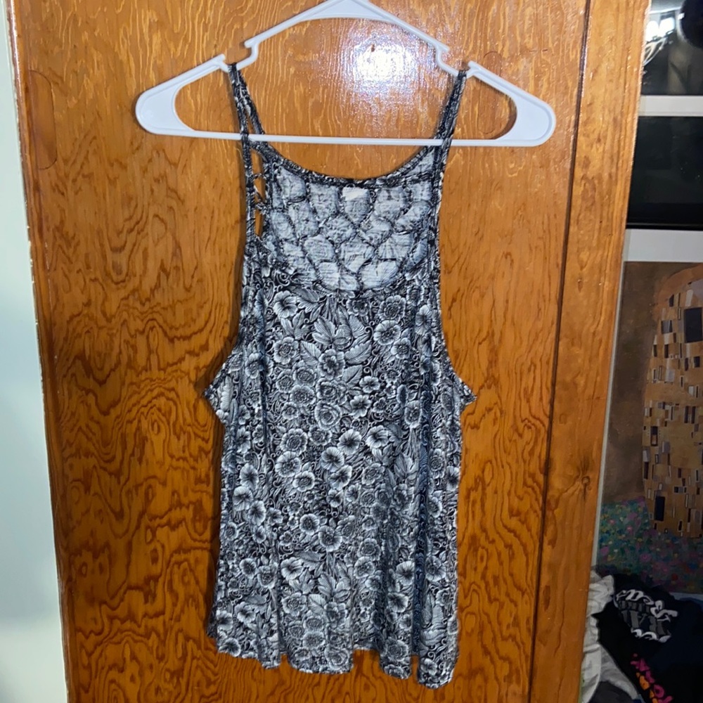 Aeropostale tank top with lattice chest